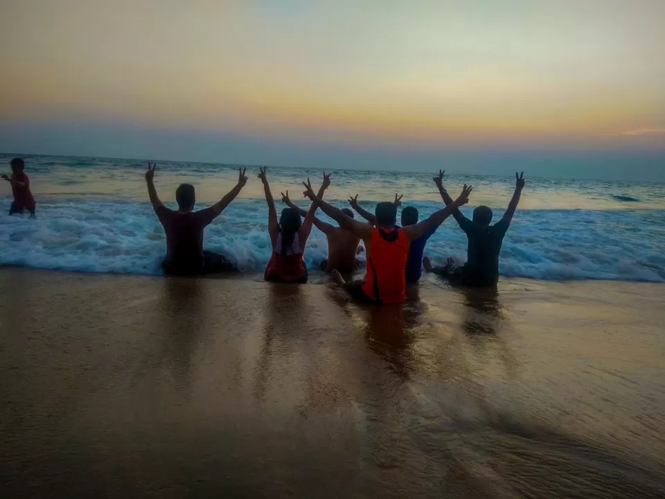 Photo of Varkala Beach, Varkala, Kerala, India by Hemant Khandagale