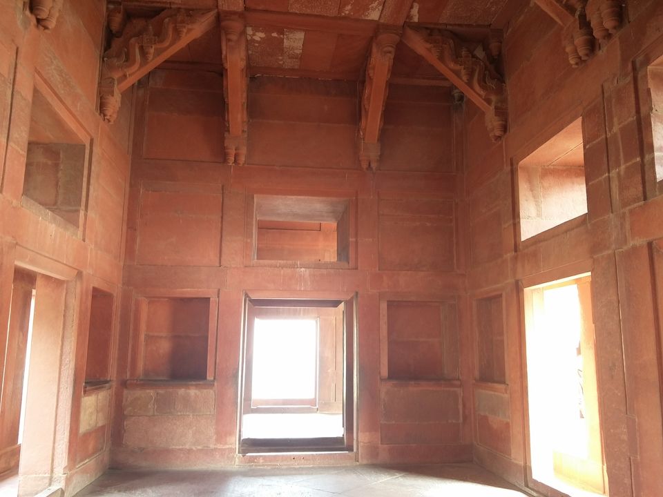 Photo of Fatehpur Sikhri a MUST visit from Agra 4/15 by Rommanne