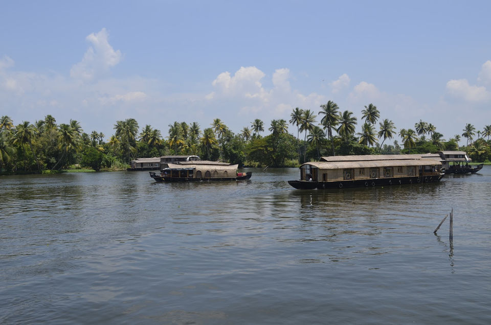 Photo of Day's In Kerala by Komal Talwalkar