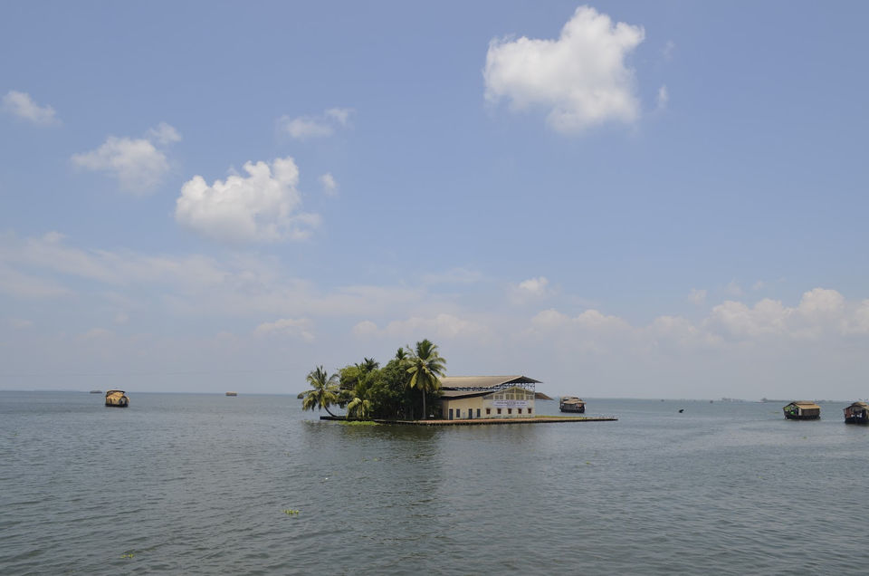Photo of Day's In Kerala by Komal Talwalkar