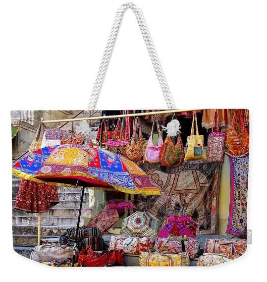 Photo of What and Where to Shop in Jaipur Jaipur
Jaipur, the capital of Rajast 5/8 by Komal Talwalkar