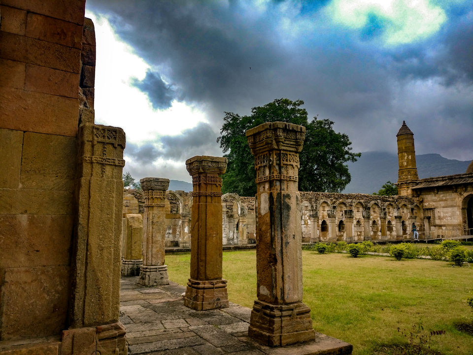Photo of Weekend trip to Vadodara 3/13 by Niyati Chaudhary