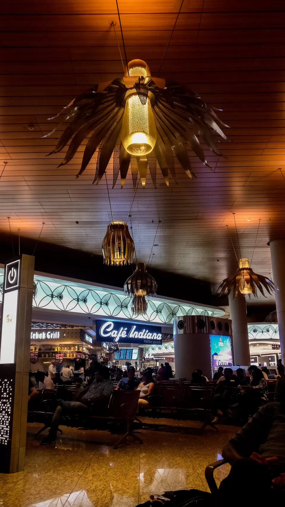 Photo of International Airport Terminal 2, Navpada, Vile Parle East, Vile Parle, Mumbai, Maharashtra, India by Niyati Chaudhary 