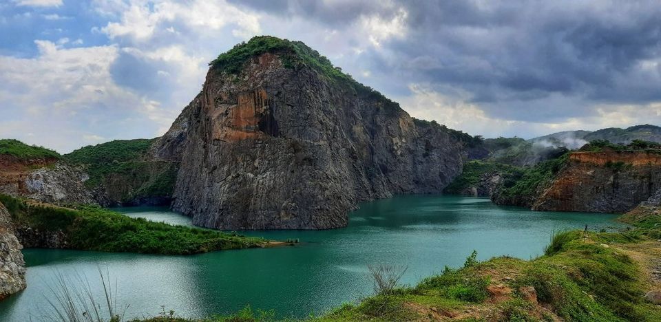Photo of Unravelled Travel Stories : Odisha Canyon Lake!! by sangeeta