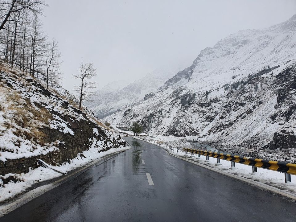 Photo of Workation 2020 - Day8: Sissu-Manali-Bir by Divya Golyan