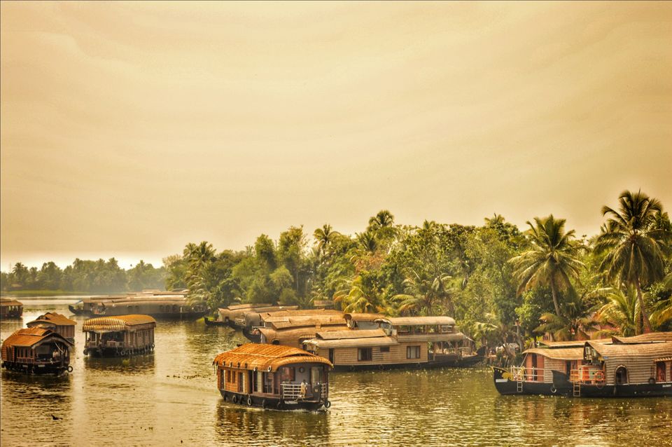 Photo of Alleppey, Kerala, India by swati Chaudhary
