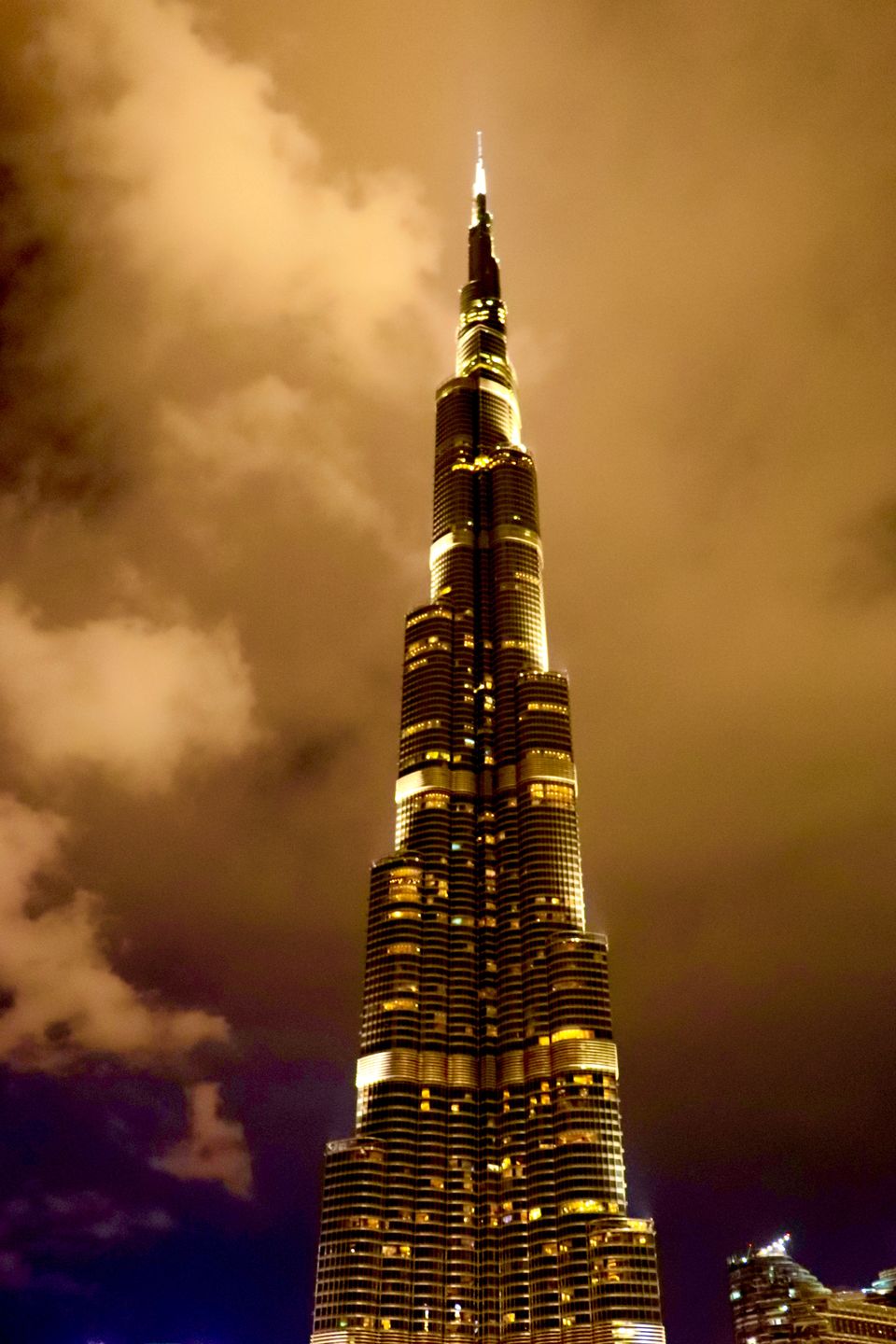 Photo of Burj Khalifa - Sheikh Mohammed bin Rashid Boulevard - Dubai - United Arab Emirates by avantika karwasara