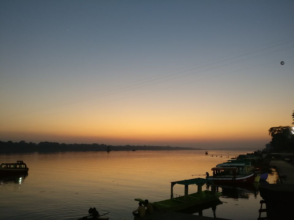 Photo of Maheshwar, Madhya Pradesh, India by ABHISHEK SHARMA