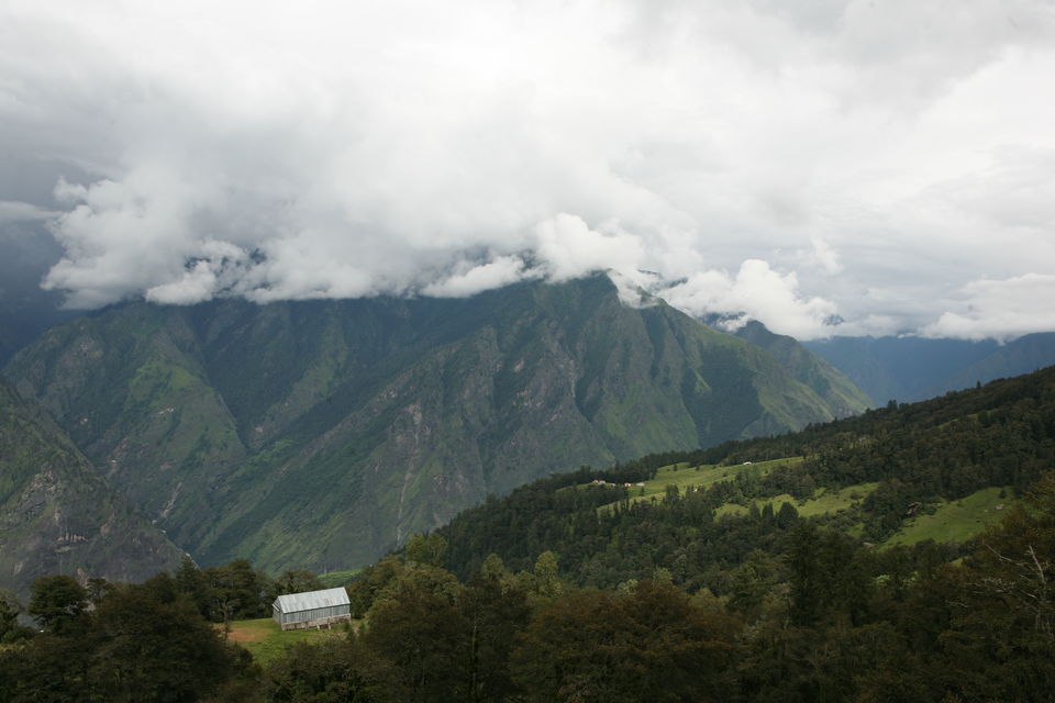 Photo of Snow View trek 1/4 by Rituraj Banerjee