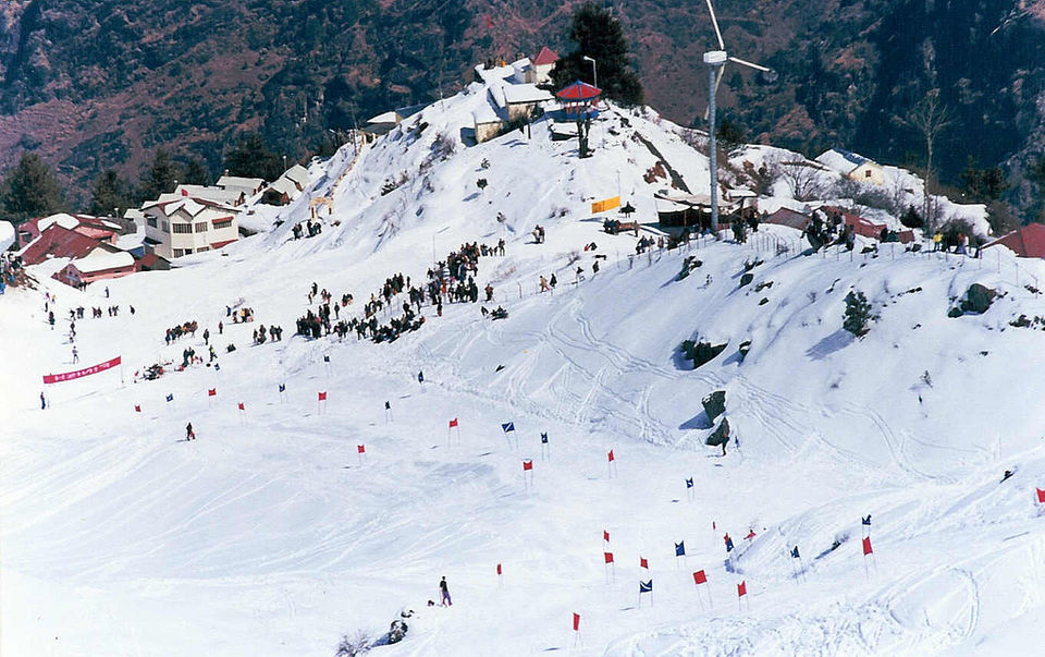 Photo of Gorson Bugyal, Auli Laga Salude, Uttarakhand, India by Rituraj Banerjee