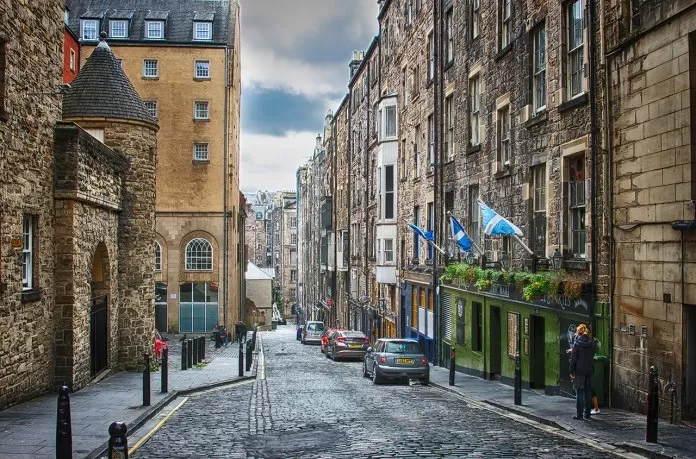 Photo of Edinburgh, UK by Garima Nag
