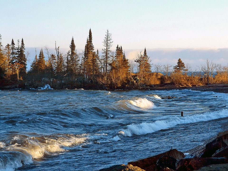Photo of Lake Superior by Nikita Das - Vagabond Stories