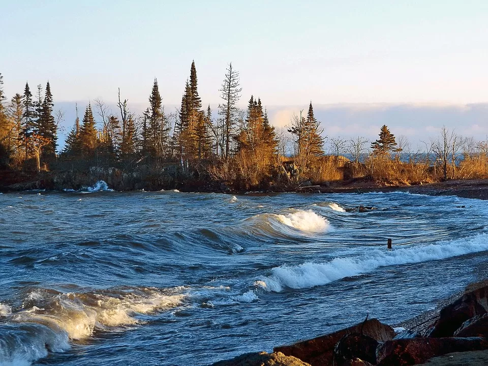Photo of Lake Superior by Nikita Das - Vagabond Stories