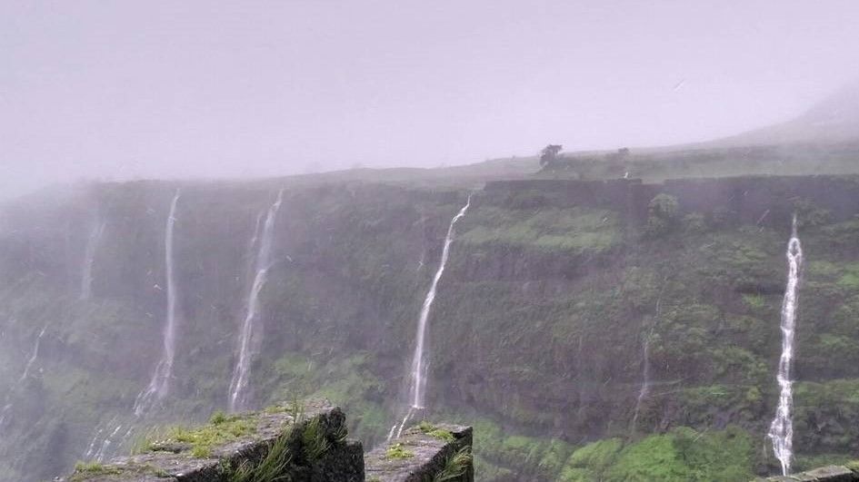 Photo of Visapur Fort: Trekking through Waterfall by Vagabond