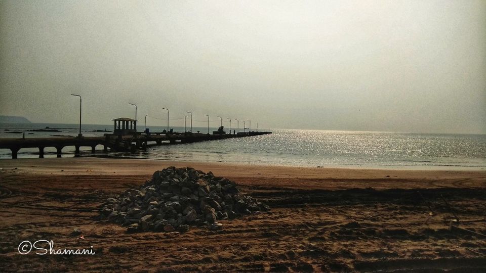 Photo of Mandavi Beach, Sadanand Wadi, Ratnagiri, Maharashtra, India by Vagabond