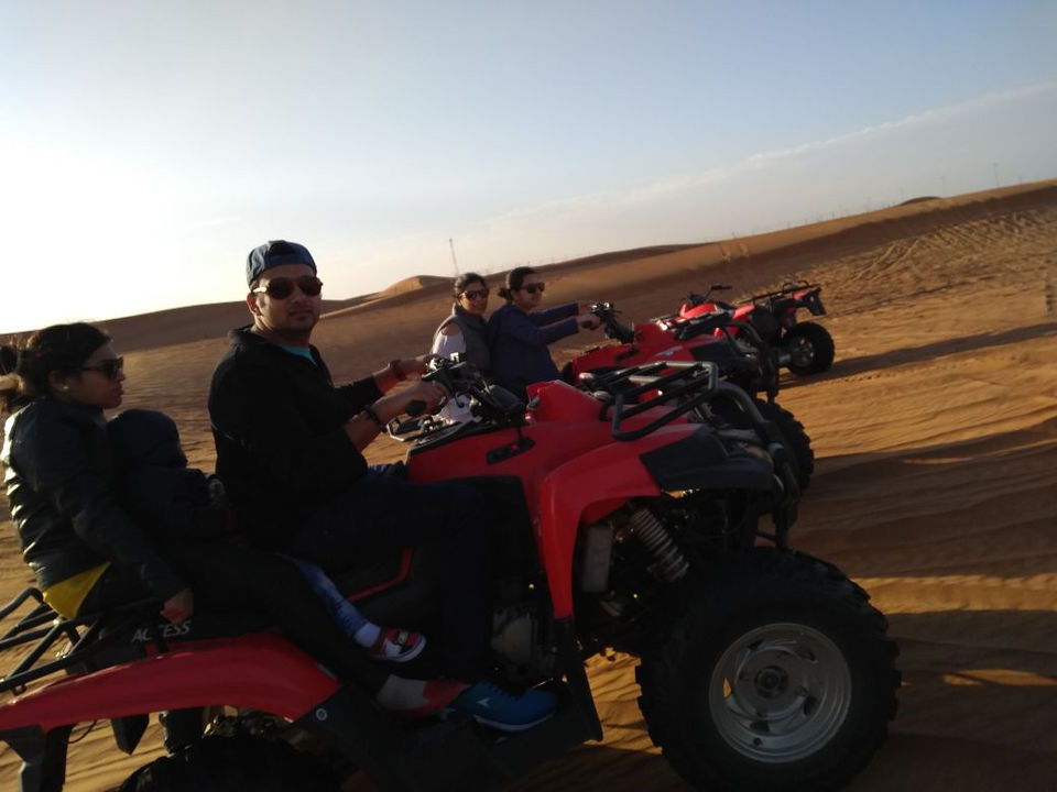 Photo of Evening Desert Safari - Dubai - United Arab Emirates by Nikita Bansal