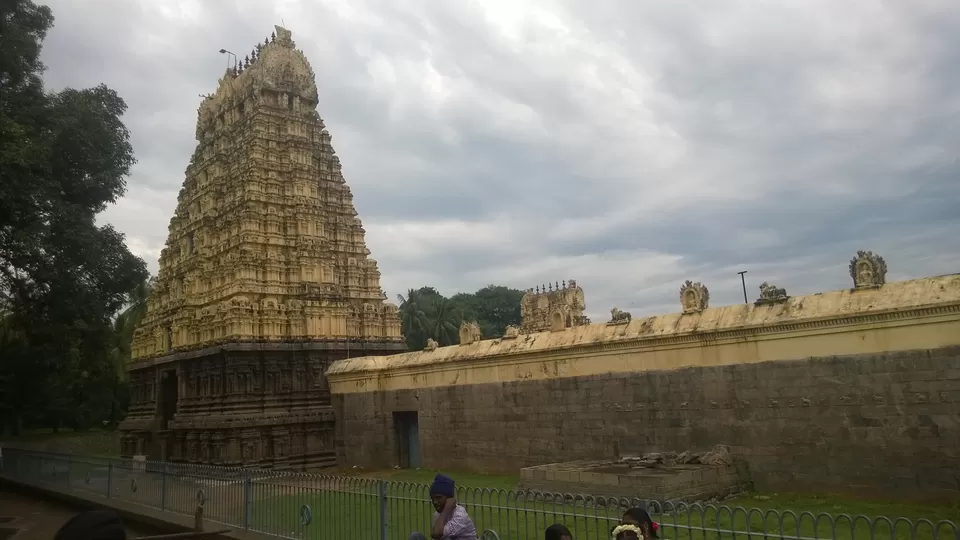 Photo of Jalakandeswarar Temple, Vellore, Tamil Nadu, India by YOGESHK