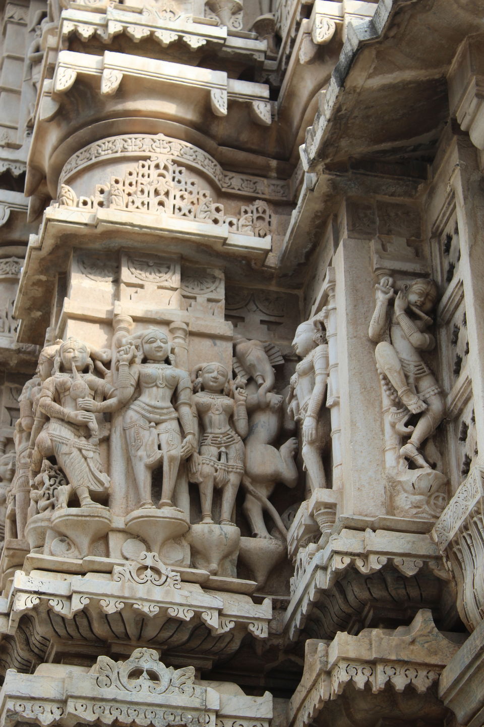 Photo of Indo-Aryan style of architecture. Built in 1651 A.D. 1/3 by @Flight_n_flipflops