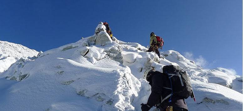 Photo of 5 Most Popular Climbing Peaks in Nepal 5/5 by Rupak Parajuli