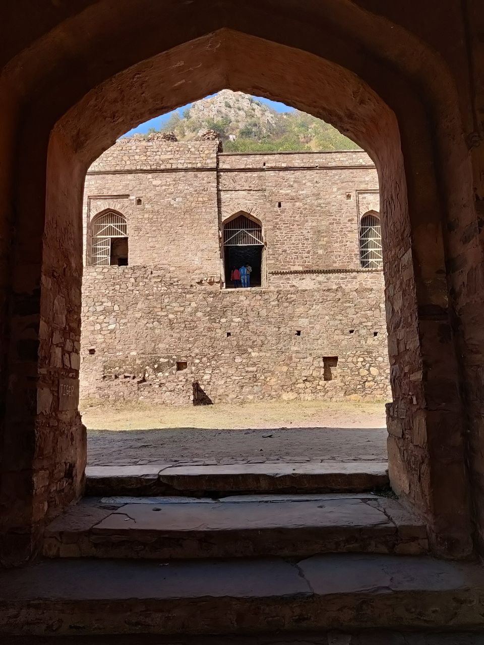 Photo of Bhangarh Fort - Scary or not?? by Deepak Kapoor