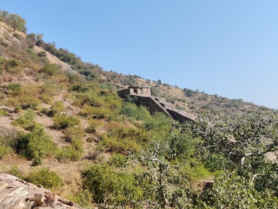 Photo of Bhangarh Fort - Scary or not?? by Deepak Kapoor