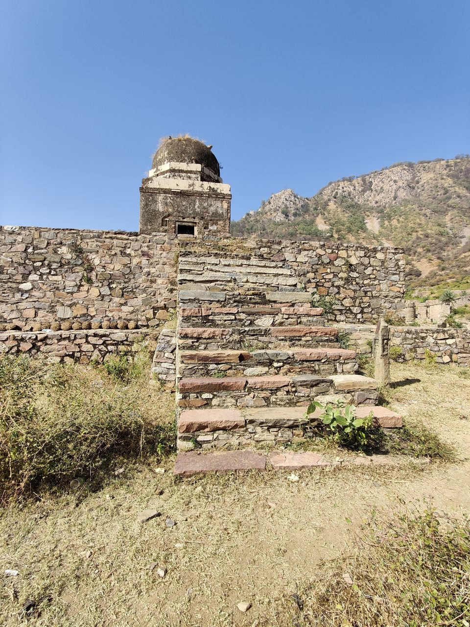 Photo of Bhangarh Fort - Scary or not?? by Deepak Kapoor