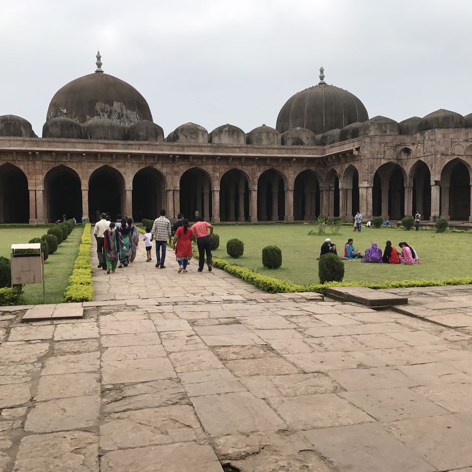 Photo of Maheshwar, Mandu and Monsoon! by Abhilaasha Nagarajan