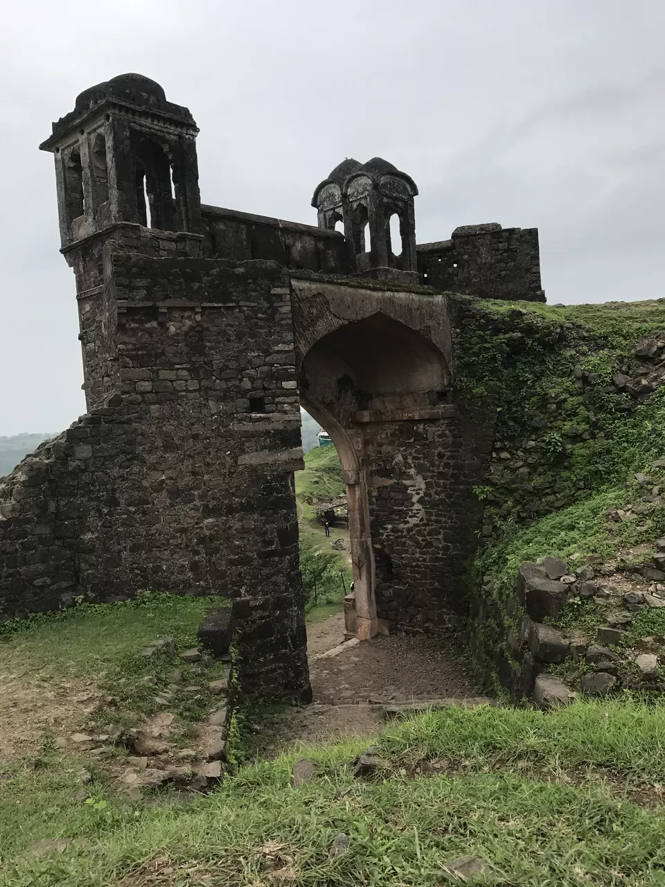 Photo of Roopmati Pavilion, Mandav, Madhya Pradesh, India by Abhilaasha Nagarajan