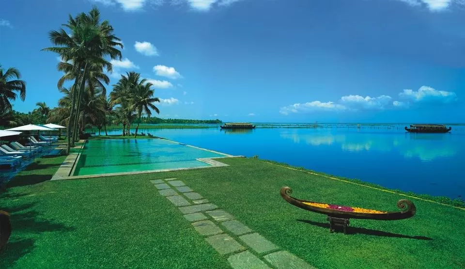 Photo of Kumarakom Lake Resort, North Post, Vayitharamattom, Kumarakom, Kerala, India by Neha Bhise Sadalge