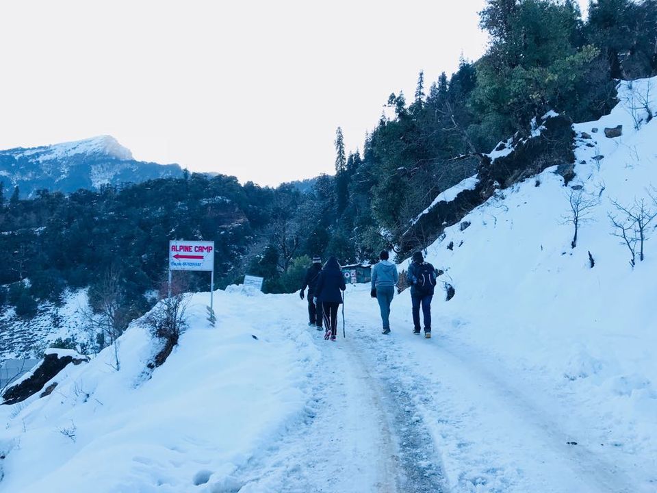 Photo of Life is better in hiking boots. by Roopkishor Singh