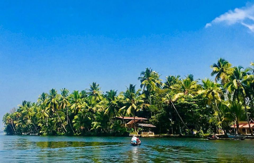Photo of Alleppey, Kerala, India by Roopkishor Singh