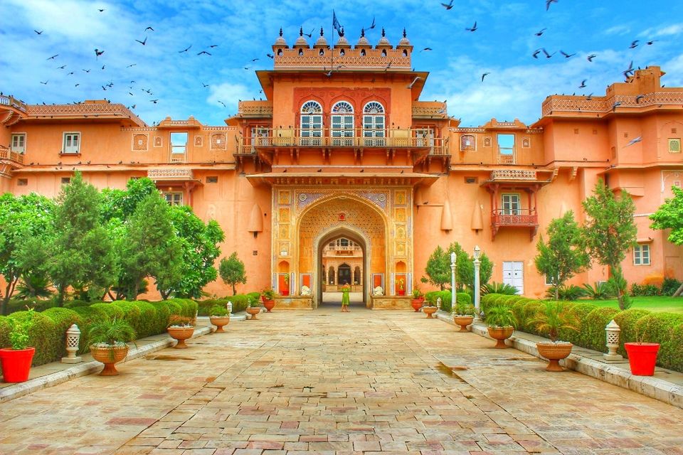 Photo of Chomu Palace: Jaipur by Isha Anandpura