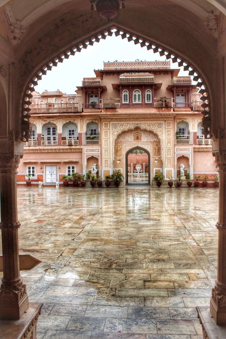 Photo of Chomu Palace: Jaipur 3/29 by Isha Anandpura
