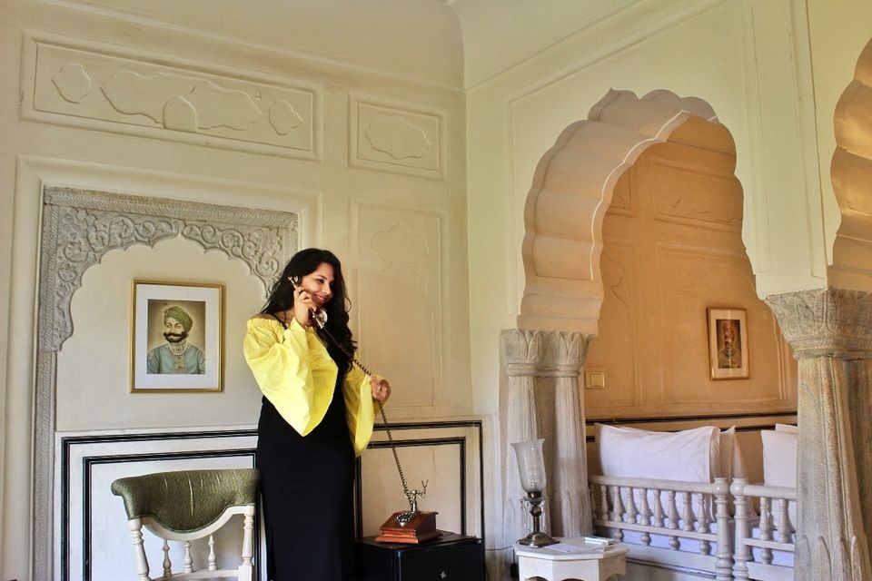 Photo of Chomu Palace: Jaipur 11/29 by Isha Anandpura