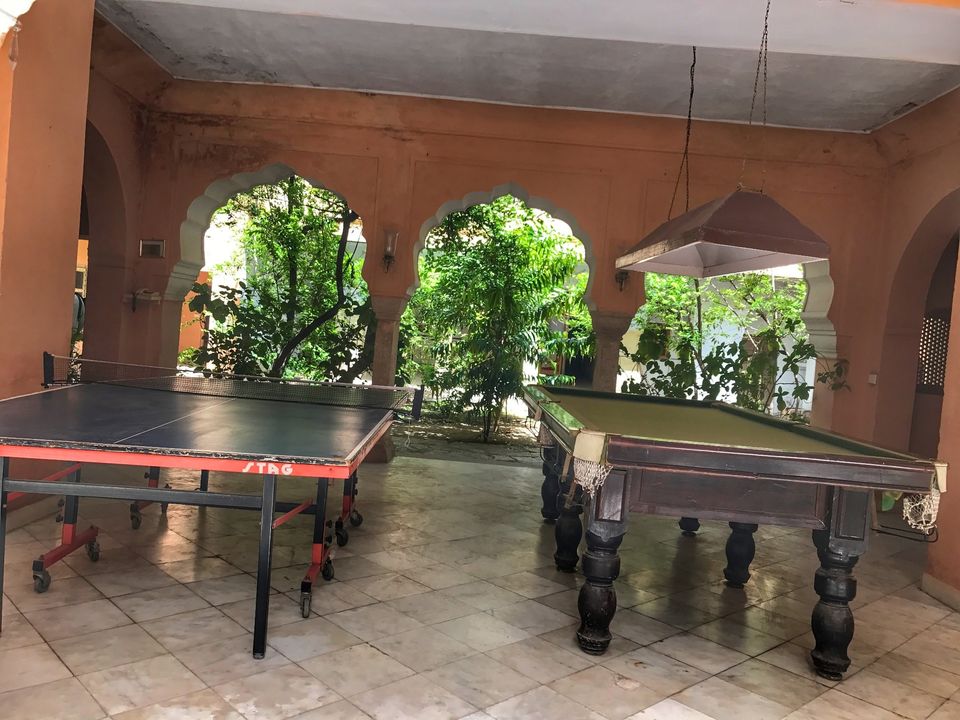 Photo of Chomu Palace: Jaipur 23/29 by Isha Anandpura