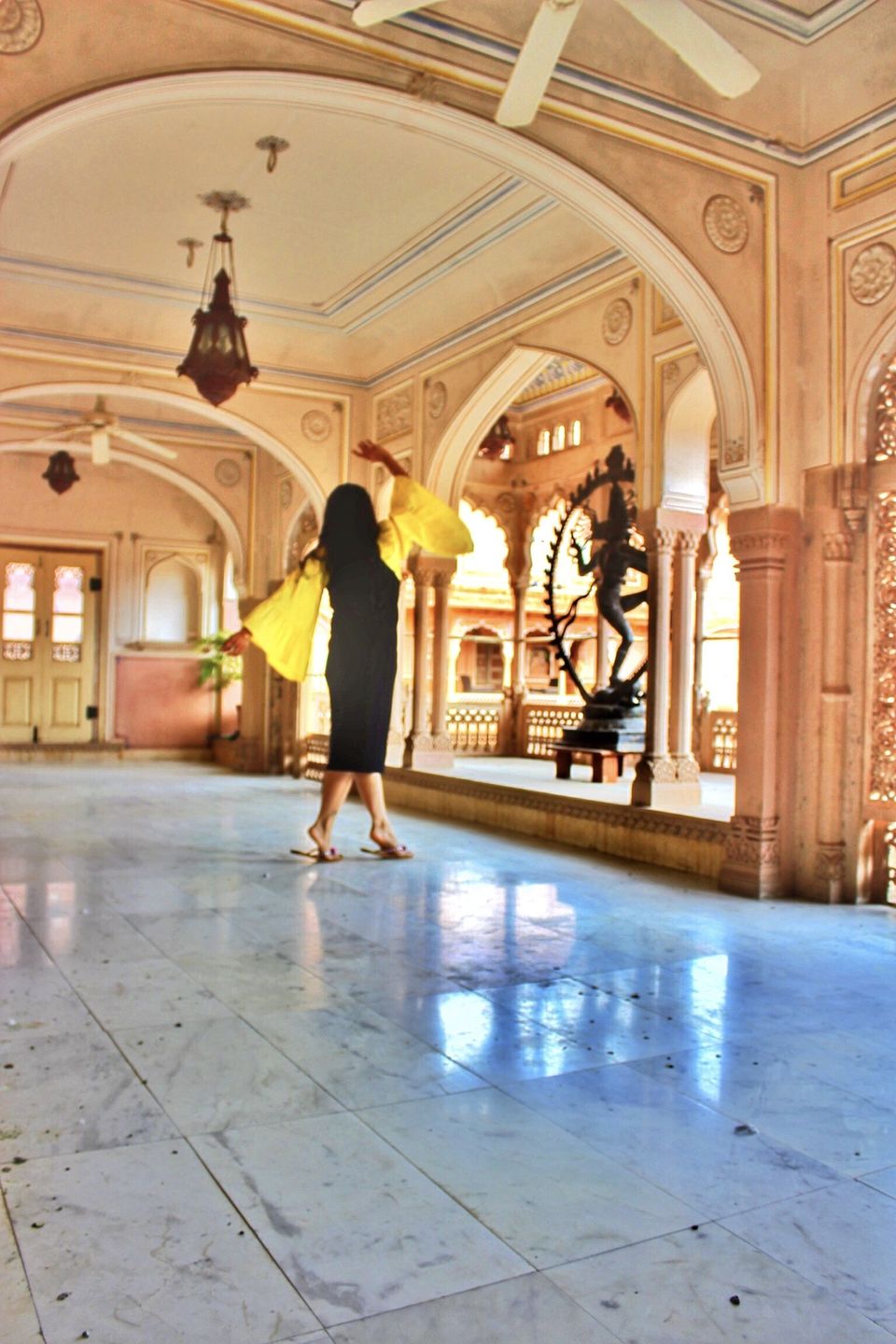 Photo of Chomu Palace: Jaipur 25/29 by Isha Anandpura