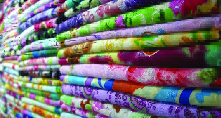 Photo of Shopping in Delhi 6/10 by Isha Anandpura