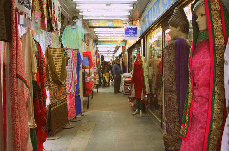 Photo of Shopping in Delhi 8/10 by Isha Anandpura