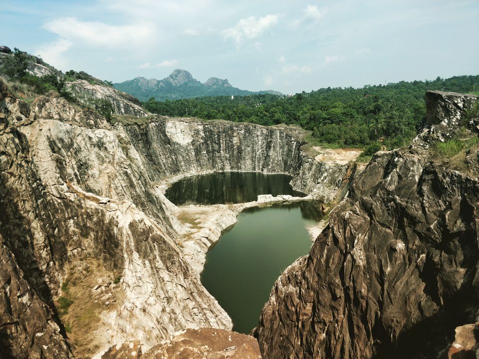 Photo of Phantom Rock Path, Wayanad, Kerala, India by Tripanians