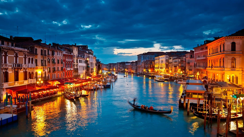 Photo of Italy - The Land of Pasta, Passion and The Pope 2/10 by Rohan Shetty