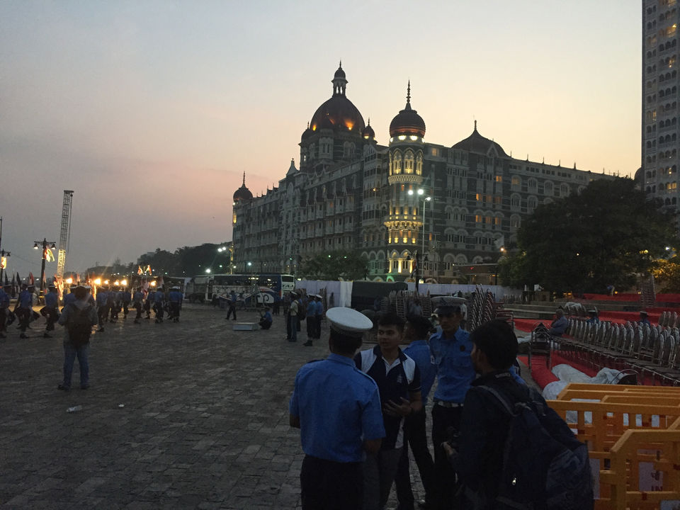 Photo of Mumbai, Maharashtra, India by Shiva Kumar Bashetti