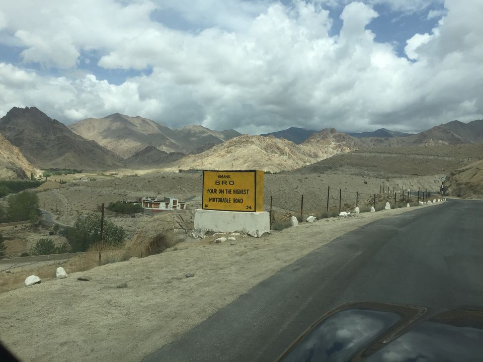 Photo of Leh - Nubra - panagong 1/2 by Shiva Kumar Bashetti
