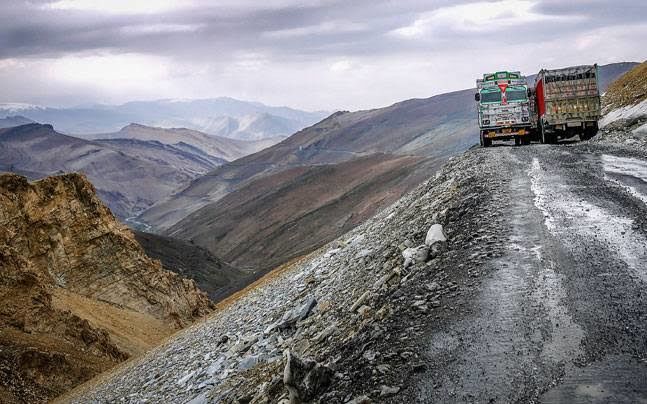 Photo of Leh - Manali Highway.... 2/5 by Shiva Kumar Bashetti