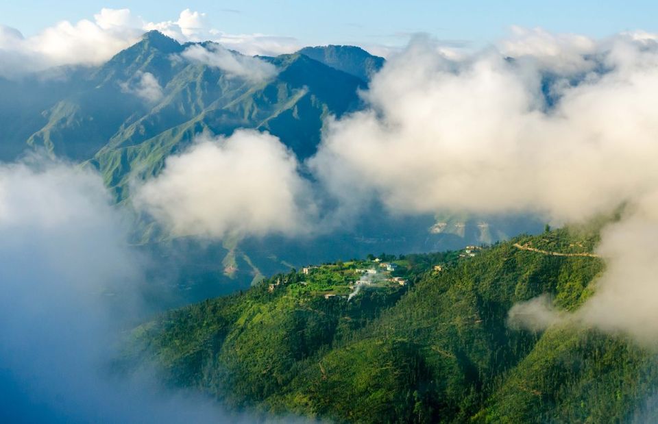 Photo of Mussoorie in the Sky by Shiva Kumar Bashetti