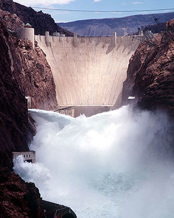 Photo of Hoover Dam, United States by Kim Miller