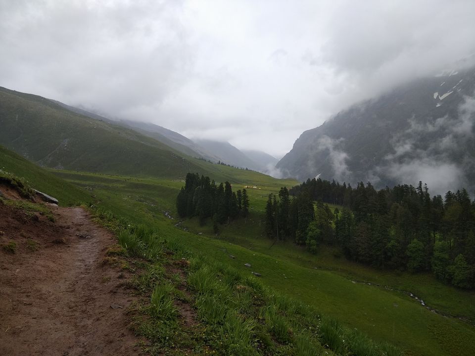 Photo of Road less traveled- Chandernahan(Origin of Pabbar River) by shikhar