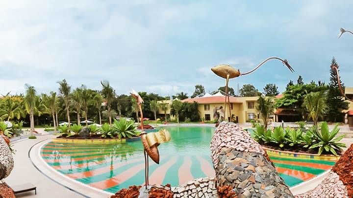 Photo of 6 Resorts around Bangalore for the Super Busy Love Birds 1/6 by Fever Pitch Holidays