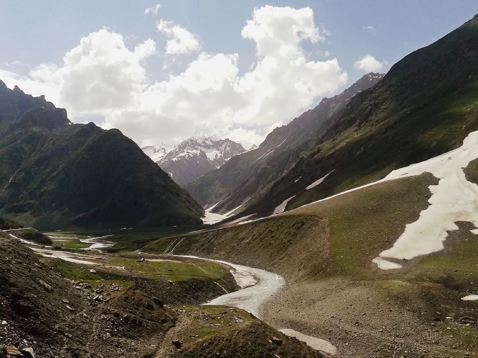 Photo of The Colors of Leh: Beautiful Pictures on Way to Leh by Harleen Sandhu
