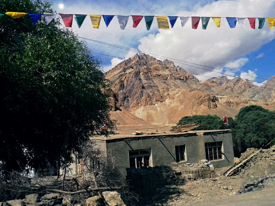 Photo of The Colors of Leh: Beautiful Pictures on Way to Leh by Harleen Sandhu