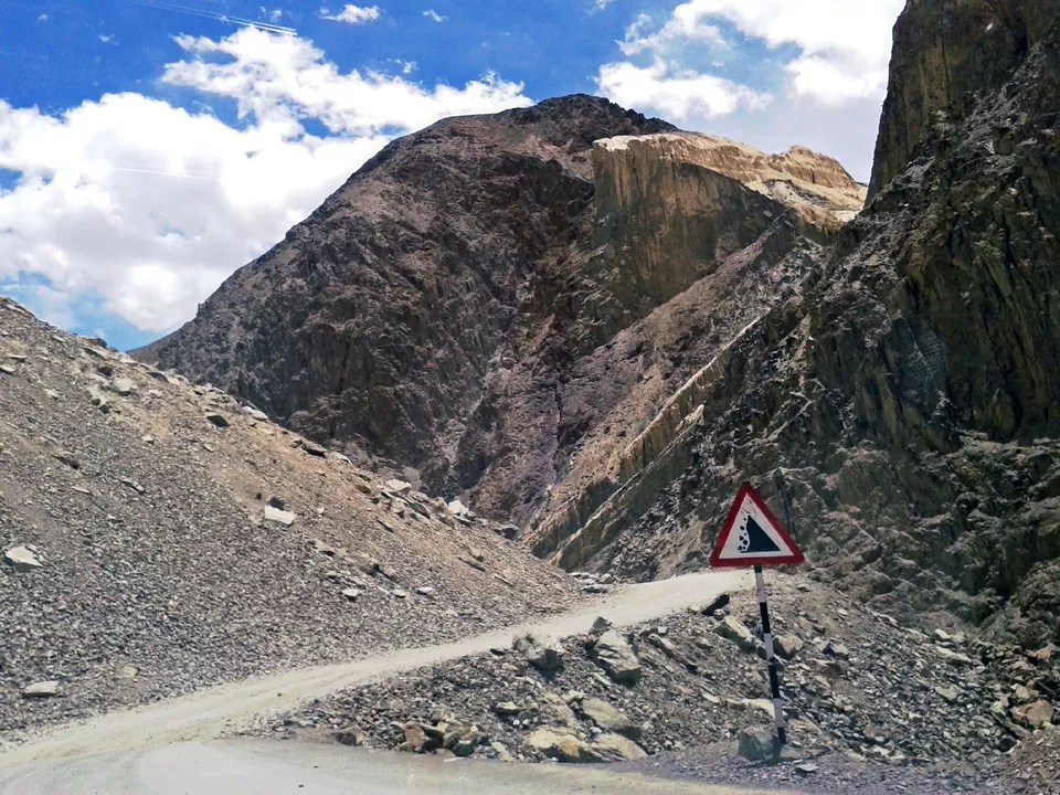 Photo of The Colors of Leh: Beautiful Pictures on Way to Leh by Harleen Sandhu